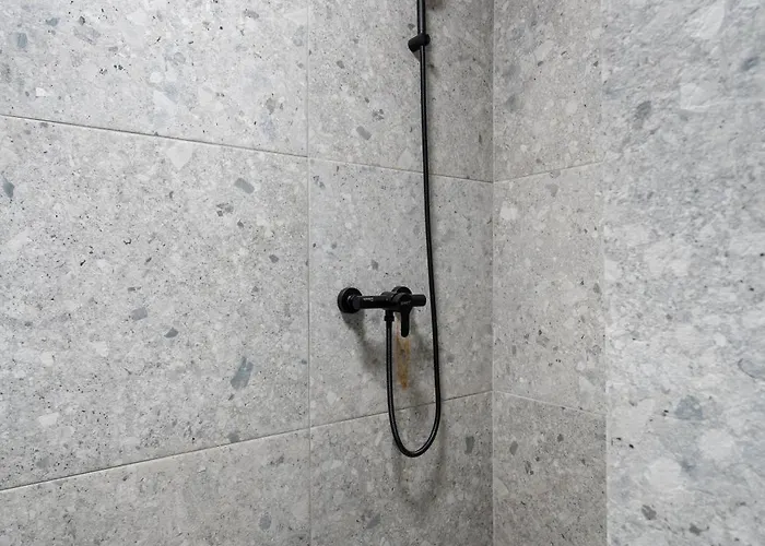 New 12 Sqm * בוקרשט